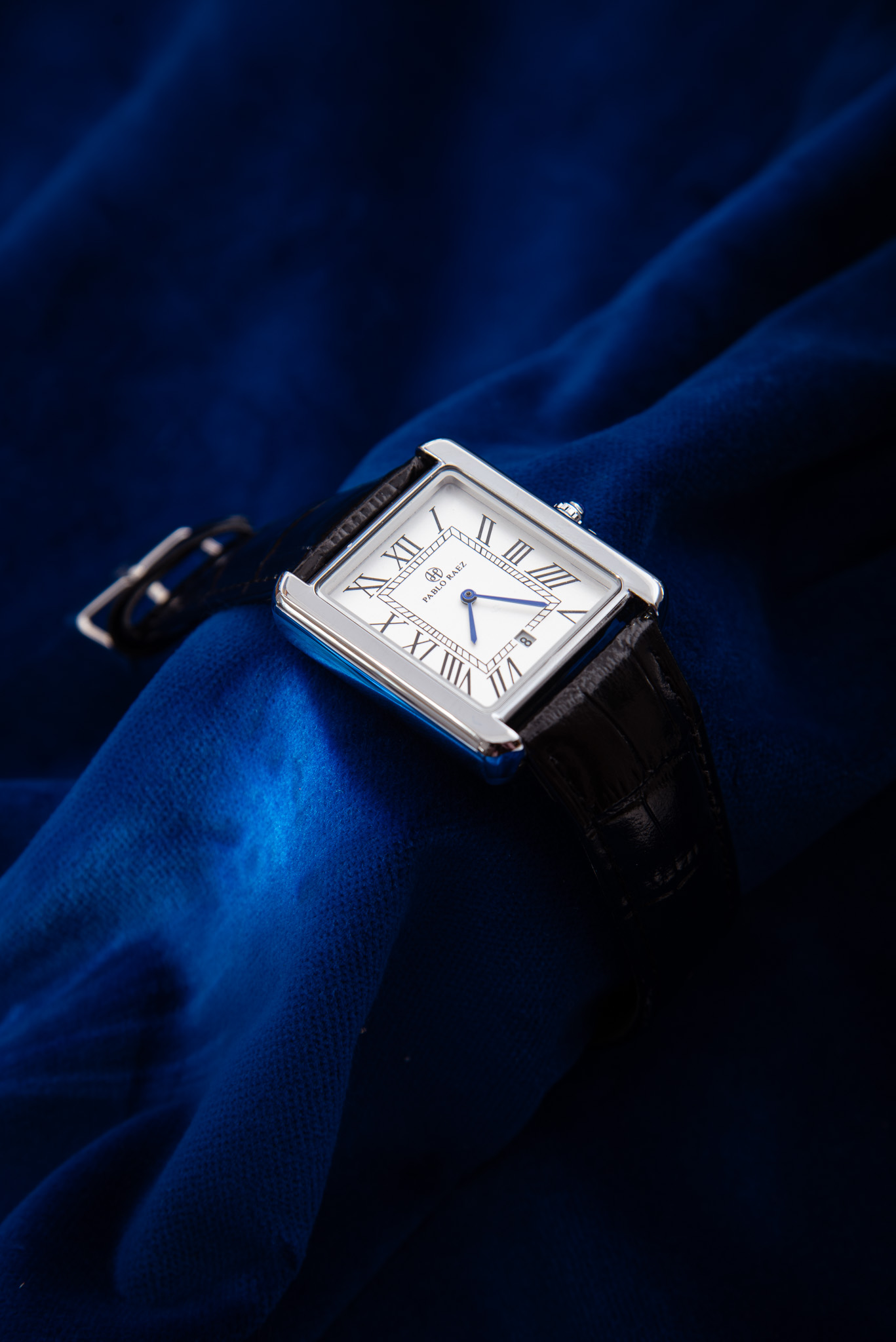 Black Leather With Silver Dial - Image 4
