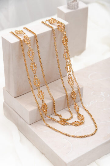 Vintage 3 Design Chains Gold Necklace