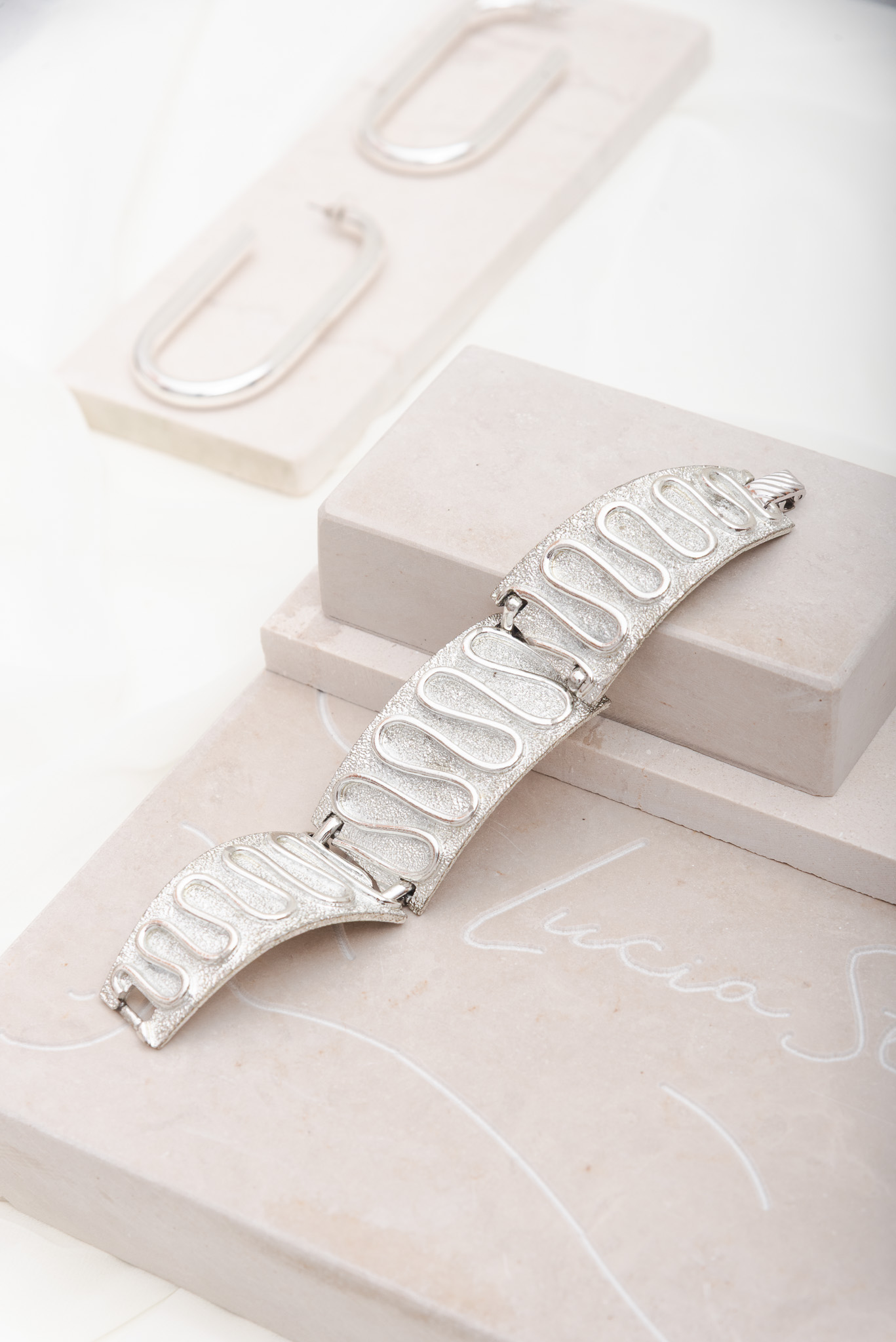 Vintage 1961 SARAH COVERTY Bracelet - Image 2
