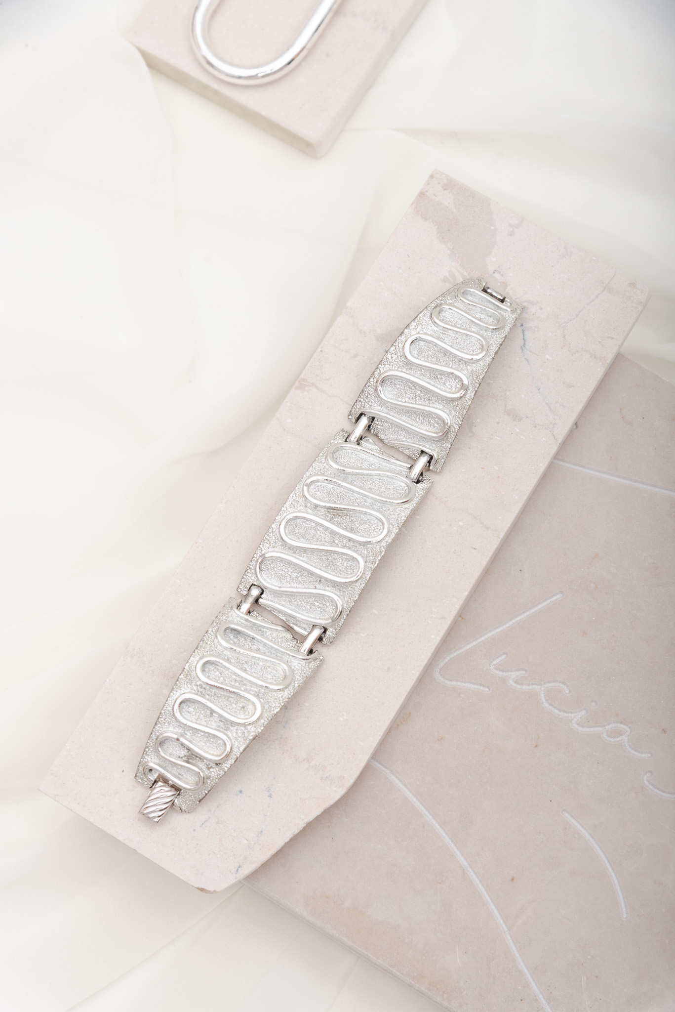 Vintage 1961 SARAH COVERTY Bracelet - Image 5