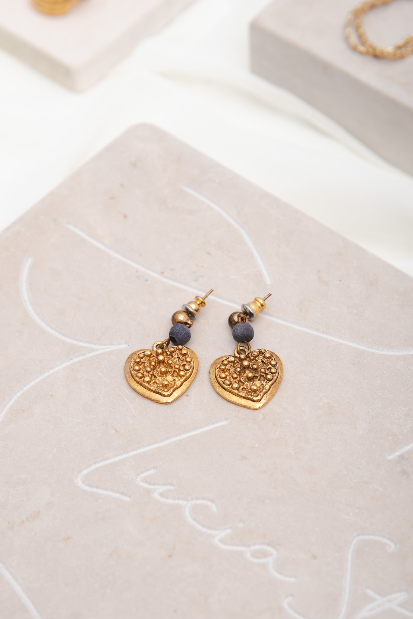 Vintage Gold Tone Heart Textured